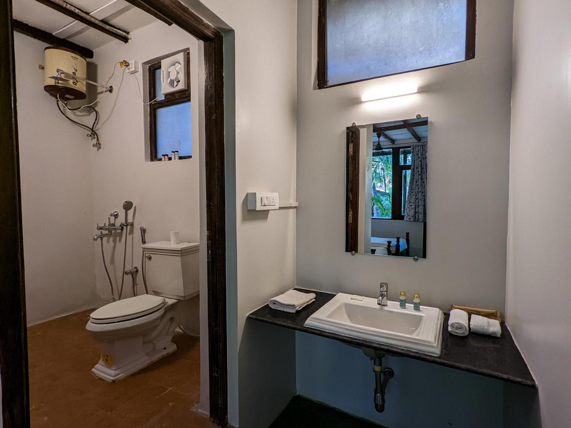 De Soul Sante Beach Resorts Morjim Goa Zewnętrze zdjęcie