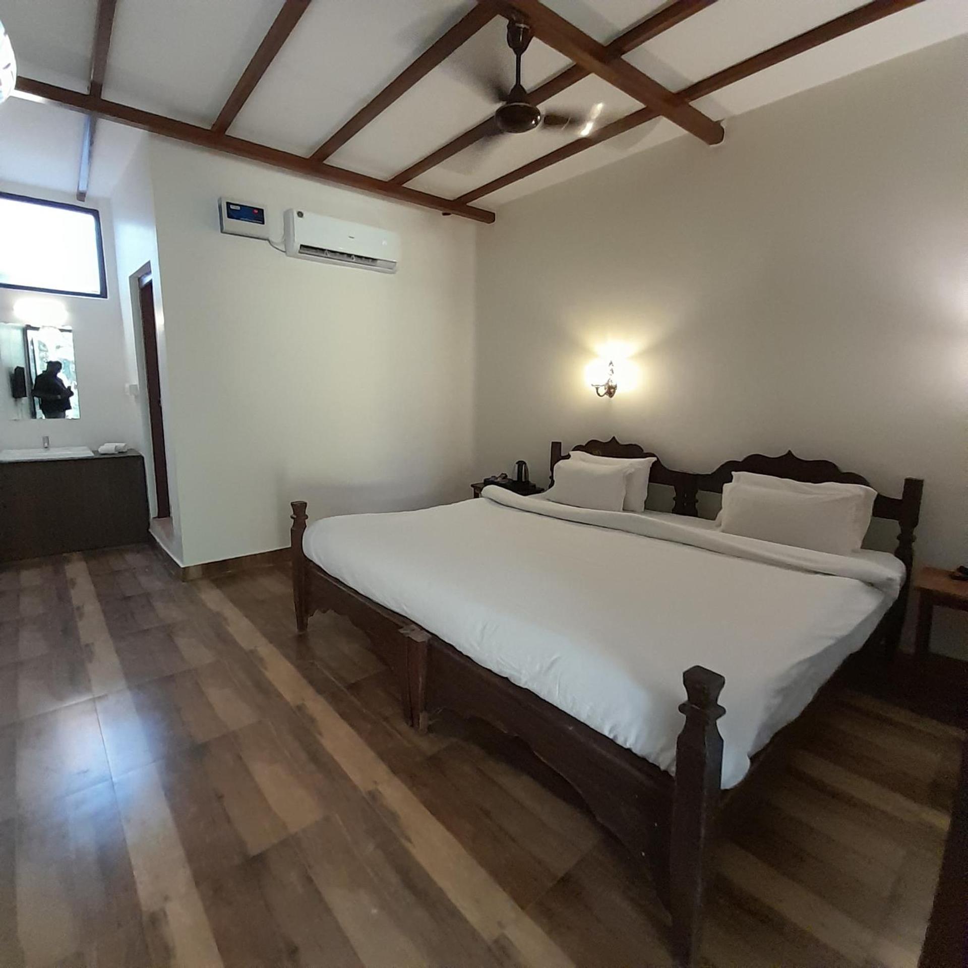 De Soul Sante Beach Resorts Morjim Goa Zewnętrze zdjęcie